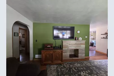 2825 Jefferson Street, Stevens Point, WI 54481 - Photo 6