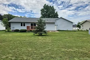 2320 James Ave, Altoona, WI 54720 - Photo 2