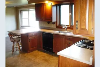 207 N Main Street, Greenwood, WI 54437 - Photo 4
