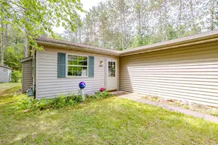 1067 Russell St, Mosinee, WI 54455 - Photo 4
