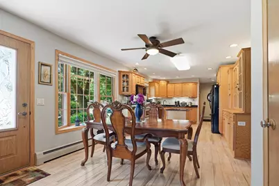 206 W Cedar Street, Abbotsford, WI 54405 - Photo 4