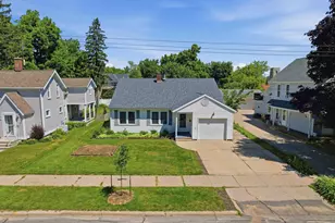 1724 McCulloch St, Stevens Point, WI 54481 - Photo 4
