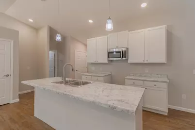 5526 Forest Creek Road, Stevens Point, WI 54482 - Photo 6