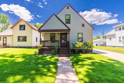 1120 S 8th Avenue, Wausau, WI 54401 - Photo 2