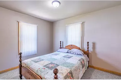 1120 S 8th Avenue, Wausau, WI 54401 - Photo 18