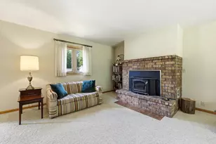 308 Walker St, Stevens Point, WI 54481 - Photo 10