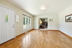 308 Walker St, Stevens Point, WI 54481 - Photo 6