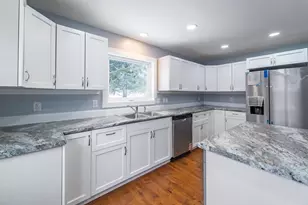 5385 Rainbow Dr, Merrill, WI 54452 - Photo 8