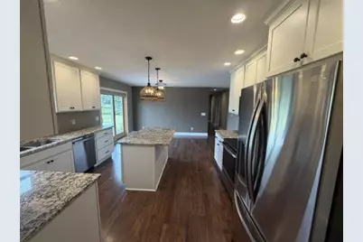 6611 Grove Avenue, Wisconsin Rapids, WI 54494 - Photo 2