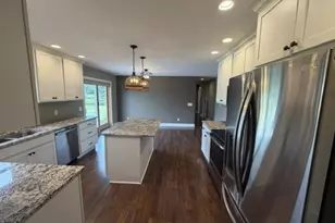 6611 Grove Ave, Wisconsin Rapids, WI 54494 - Photo 2