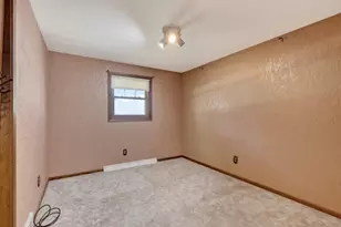 1060 Lakewood Ln, Wisconsin Rapids, WI 54494 - Photo 24