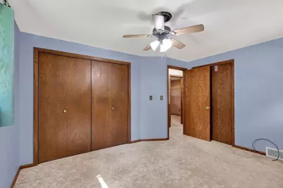 1060 Lakewood Lane, Wisconsin Rapids, WI 54494 - Photo 22