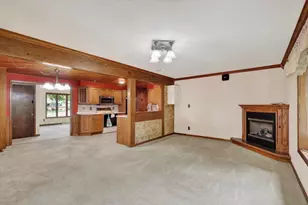 1060 Lakewood Ln, Wisconsin Rapids, WI 54494 - Photo 10