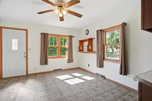 400 N Vine Ave, Marshfield, WI 54449 - Photo 6