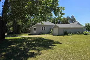 607 S Miller St, Oxford, WI 53952 - Photo 24