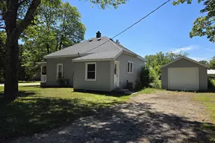 607 S Miller St, Oxford, WI 53952 - Photo 22