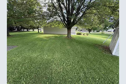 106 S 6th Street, Colby, WI 54421 - Photo 2