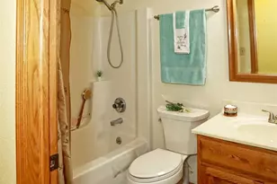 1424 Oxbow Rd, Stevens Point, WI 54482 - Photo 16