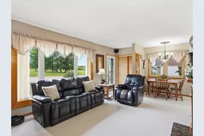 821 S Division Street, Colby, WI 54421 - Photo 4