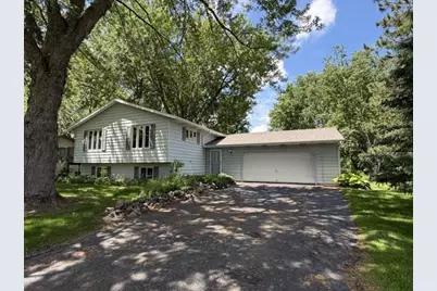 406 Evergreen Avenue, Marshfield, WI 54449 - Photo 2