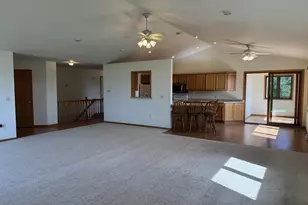 138580 Woodland Dr, Marathon, WI 54448 - Photo 6