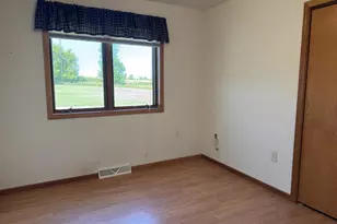 138580 Woodland Dr, Marathon, WI 54448 - Photo 14