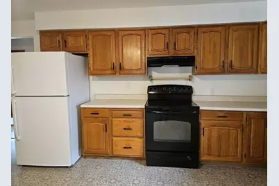 827 W North Street, Marshfield, WI 54449 - Photo 8