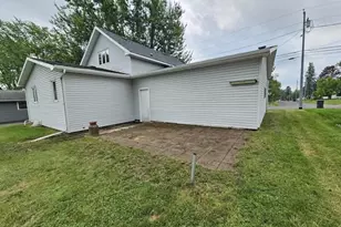 827 W North St, Marshfield, WI 54449 - Photo 16