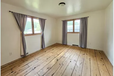 827 W North Street, Marshfield, WI 54449 - Photo 10
