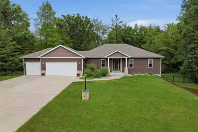 2424 Osprey Retreat, Stevens Point, WI 54482 - Photo 2