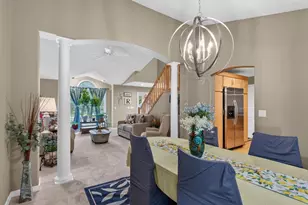 912 Cherokee Ct, Waupaca, WI 54981 - Photo 8