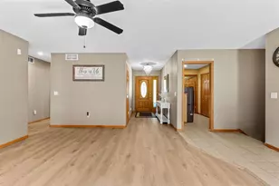 5011 Prairie Ridge Dr, Wisconsin Rapids, WI 54494 - Photo 4