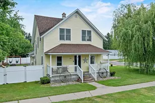 400 W Main St, Spencer, WI 54479 - Photo 2