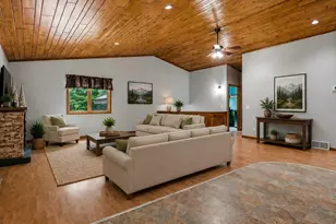 3475 Oakhill Ln, Eagle River, WI 54521 - Photo 8