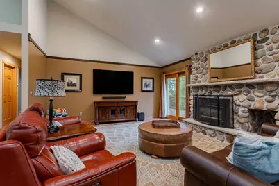3942 Hillside Lane, Wausau, WI 54403 - Photo 8