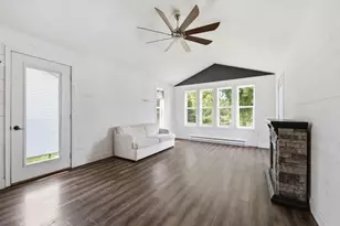 419 W McMillan St, Marshfield, WI 54449 - Photo 12