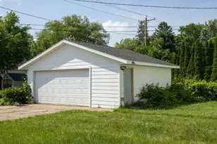 1002 N 1st Ave, Wausau, WI 54401 - Photo 10