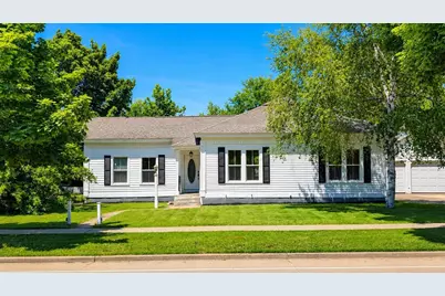 1924 Main Street, Stevens Point, WI 54481 - Photo 1