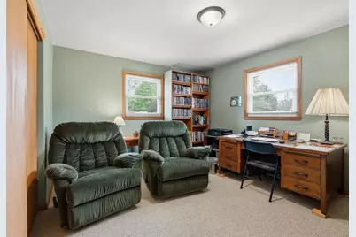417 Wildwood Court, Marshfield, WI 54449 - Photo 8