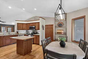 9239 Camilla Ct, Nekoosa, WI 54475 - Photo 4