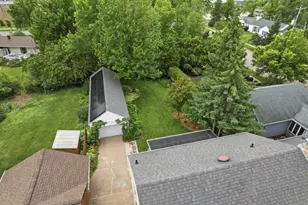 1108 Lindbergh Ave, Stevens Point, WI 54481 - Photo 8