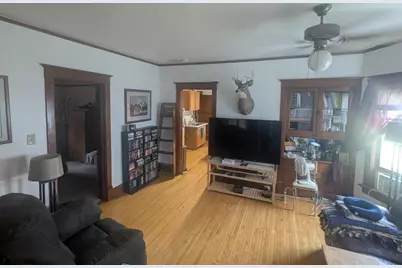 635 S 4th Avenue, Wausau, WI 54401 - Photo 2