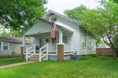 805 N 8th Avenue, Wausau, WI 54401 - Photo 2