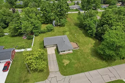 5321 Wyatt Avenue, Wisconsin Rapids, WI 54494 - Photo 4