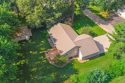 1010 Woodland Court, Plover, WI 54467 - Photo 32
