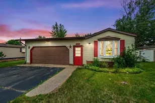 3641 Haga Dr, Plover, WI 54467 - Photo 2