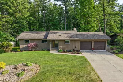 520 Brentwood Drive, Wisconsin Rapids, WI 54494 - Photo 2
