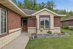 1909 Bluebell Ln, Stevens Point, WI 54482 - Photo 4