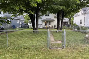 319 Lincoln Ave, Wausau, WI 54403 - Photo 10