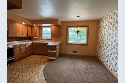 3649 Simonis Street, Stevens Point, WI 54481 - Photo 10